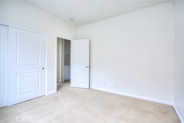 Building Photo - 10860 Portofino Ln