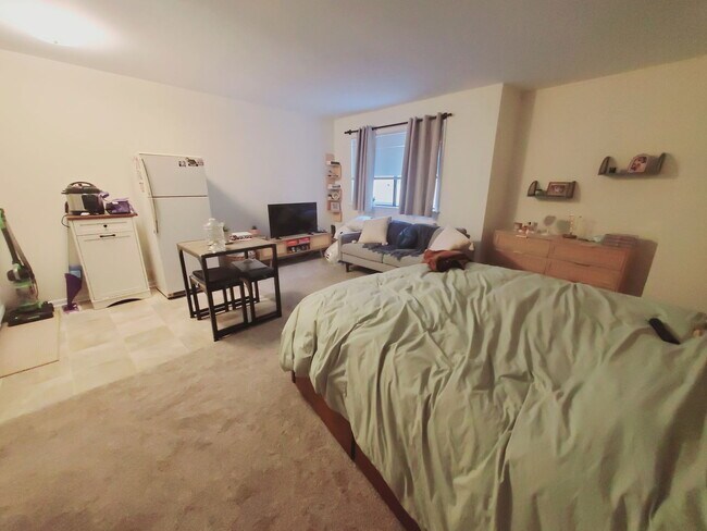 Building Photo - 960 Hope St