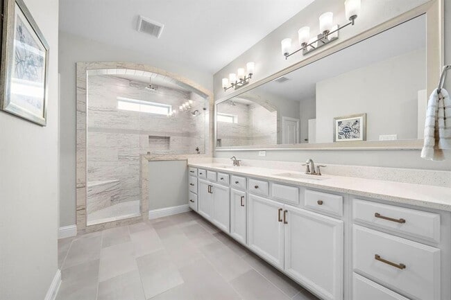 Building Photo - 1405 Arkley Way