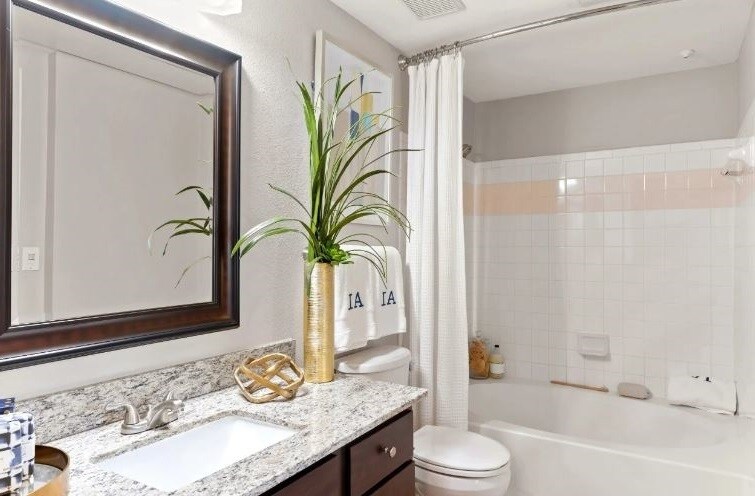 Building Photo - 7575 Gosling Rd