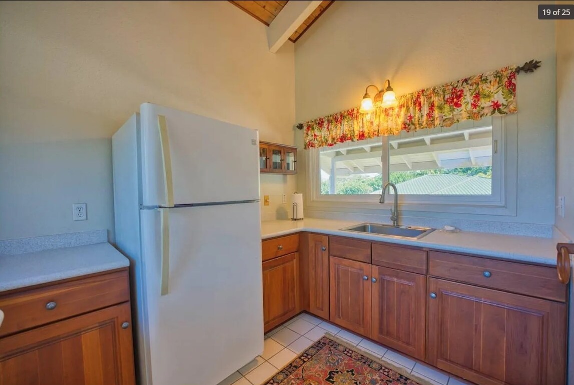 Building Photo - 27-103 Lali Pl