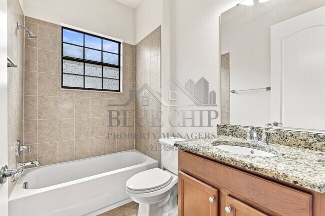 Building Photo - 10449 Henbury St