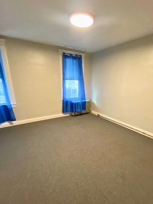 Building Photo - 4417 Kavon Ave