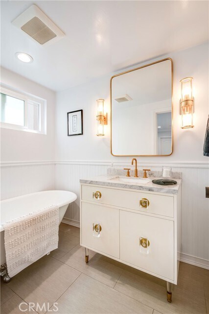 Building Photo - 433 Marine Pl