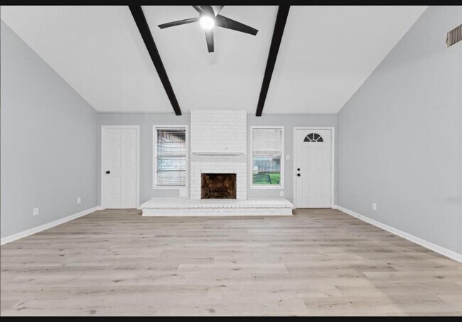 Building Photo - 11630 Sagemeadow Ln