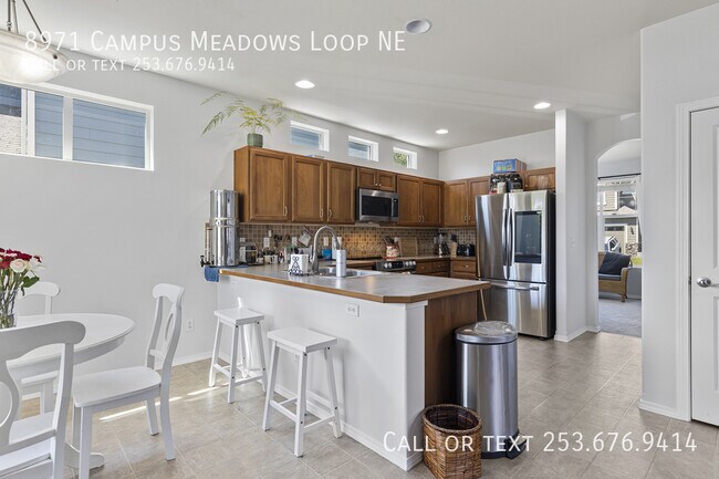 Building Photo - 8971 Campus Meadows Loop NE