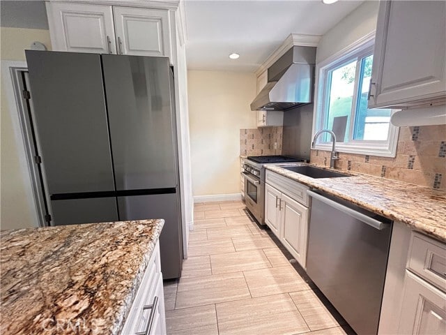 Building Photo - 19859 Berkshire Ln