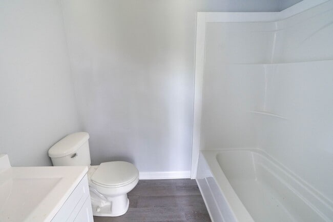 Building Photo - 1 bd for rent.