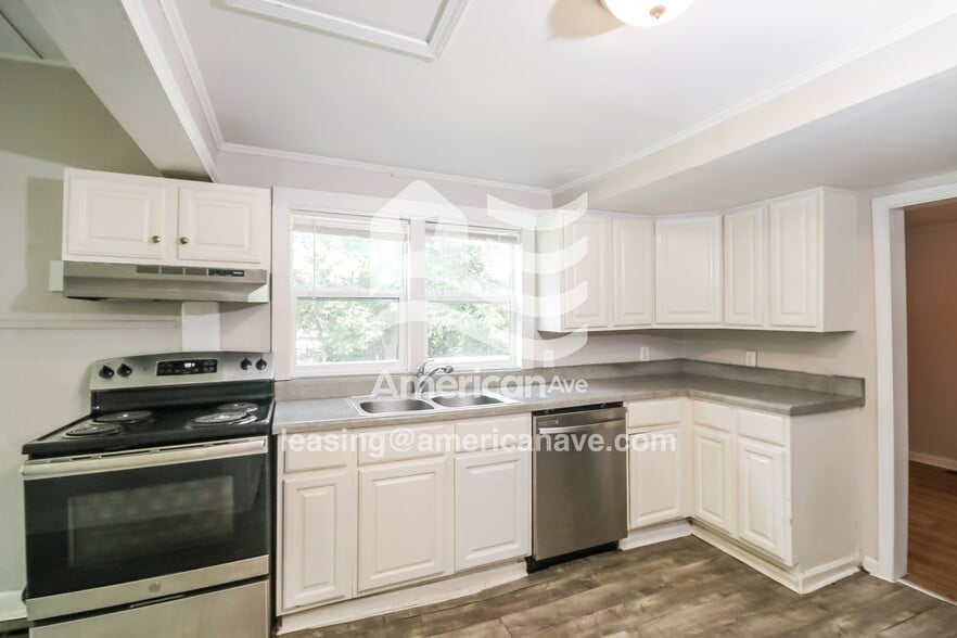 Building Photo - 1133 Standard St