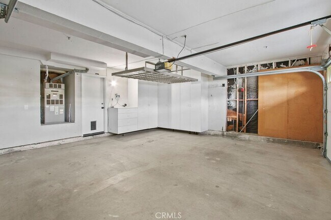 Building Photo - 2151 Camino Laurel
