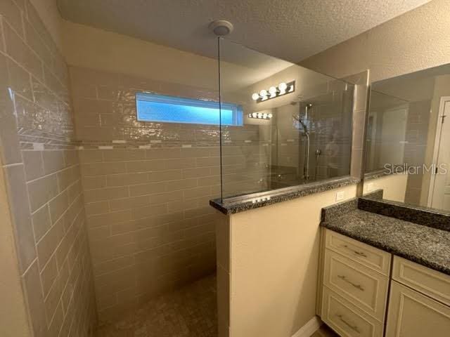 Building Photo - 9 Lewis Pl