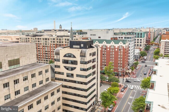 Building Photo - 400 Massachusetts Ave NW