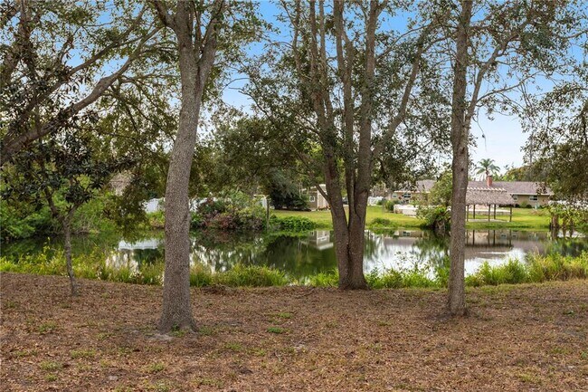 Building Photo - 96 Tall Trees Ct