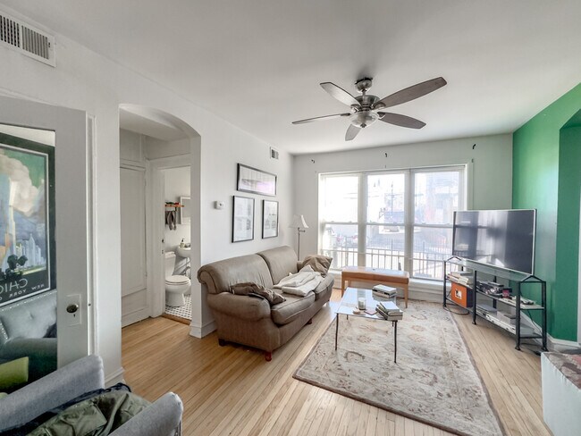 Building Photo - 2019 N Humboldt Blvd