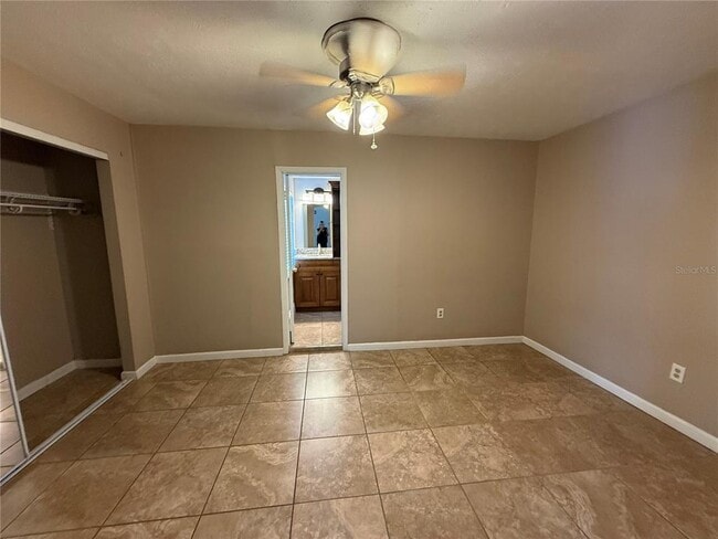 Building Photo - 6014 Southern Comfort Blvd