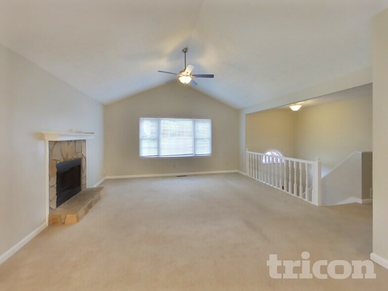 Building Photo - 188 Whitney Ln