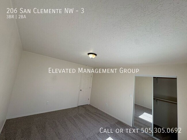 Building Photo - 206 San Clemente Ave NW