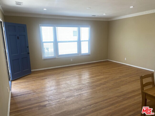 Building Photo - 1754 Glendon Ave