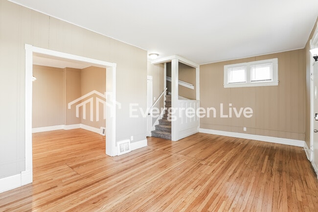 Building Photo - 4215 Grant St