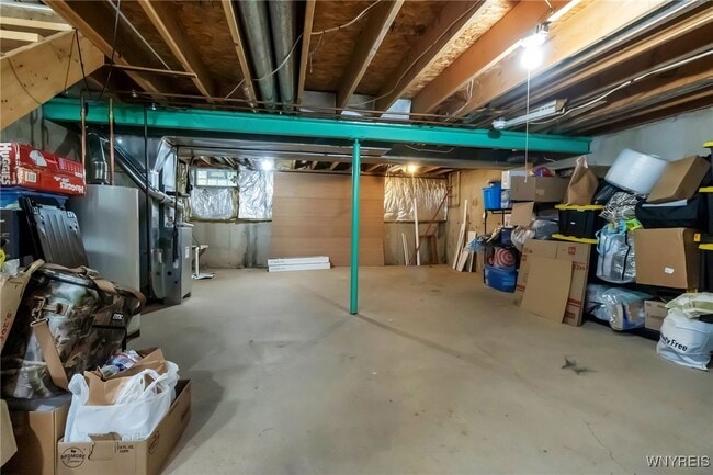Building Photo - 3058 E River Rd
