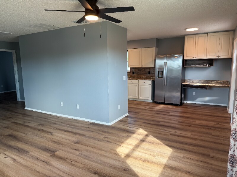 Building Photo - 8160 Egret Rd