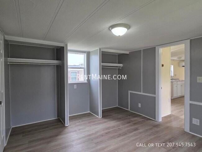 Building Photo - 41 Hatch St