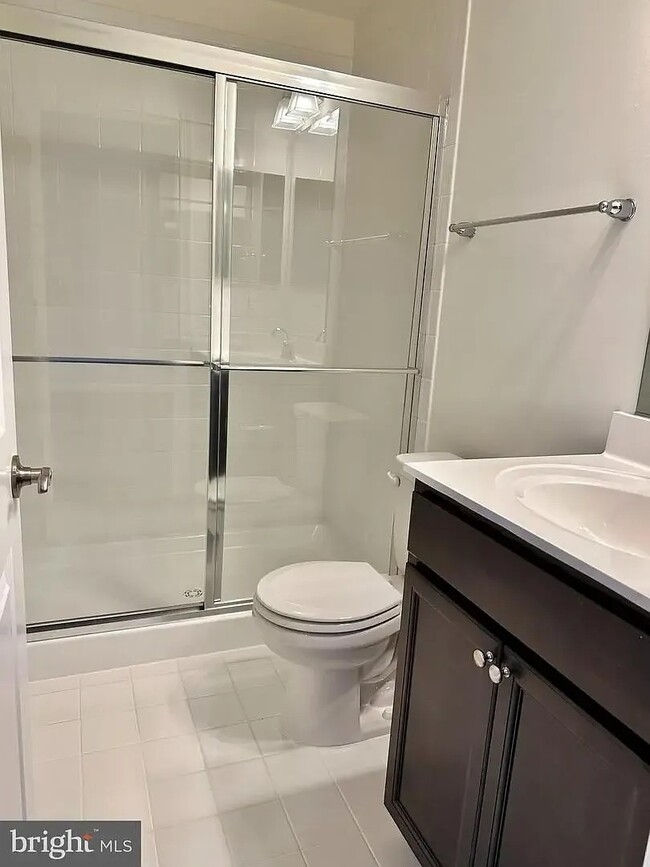 Building Photo - 209 Jenkins Way