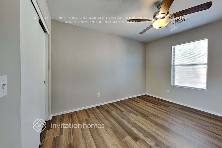 Building Photo - 11226 W Garfield St