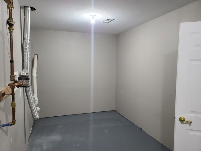 Building Photo - 3 Bedroom Townhome for Rent in Waynesboro!