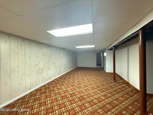 Building Photo - 8216 Glimmer Way