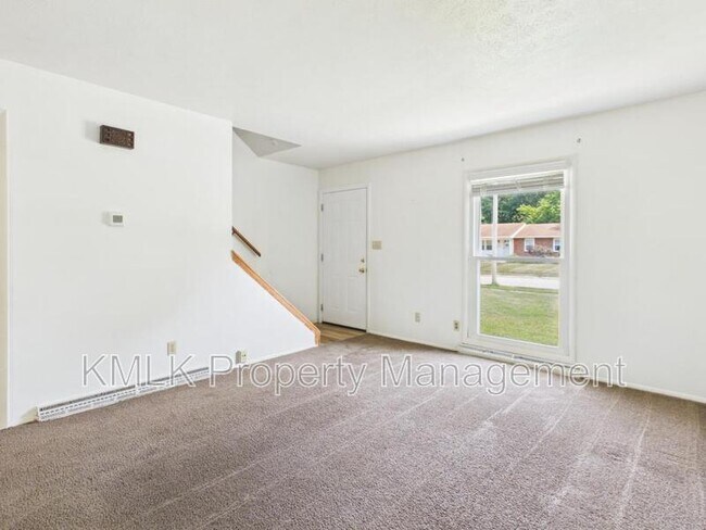 Building Photo - 4280 Lorwood Dr