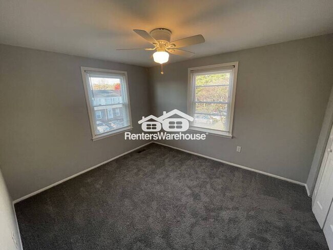 Building Photo - 20 Stewarton Ct