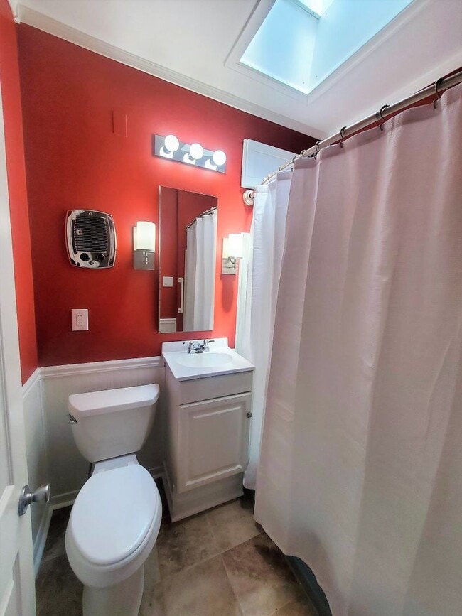 Building Photo - Charming 2 BR/1BA townhome in historic Hampden