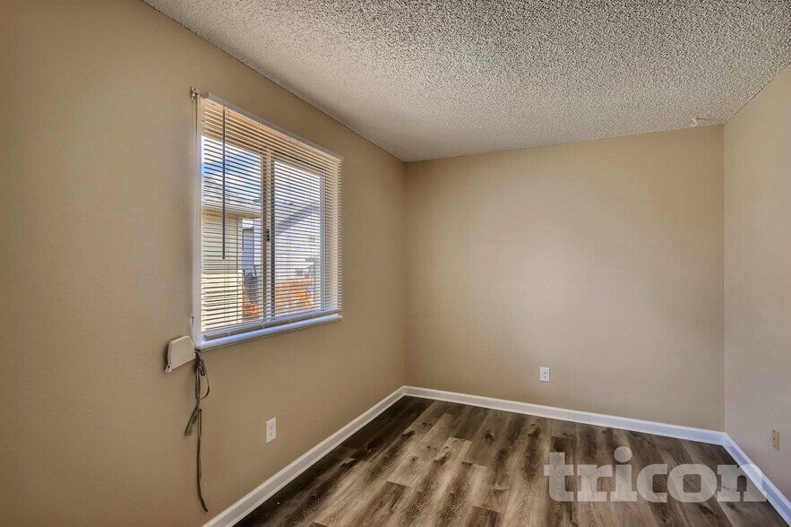 Building Photo - 4710 Spacewalk Way