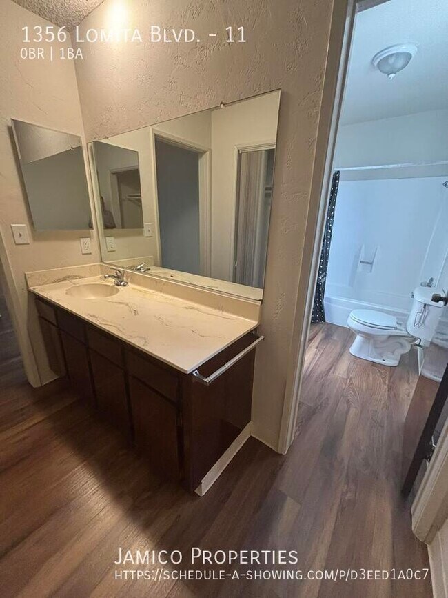 Building Photo - 1356 Lomita Blvd