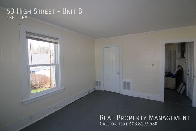 Building Photo - Spacious 1 Bedroom Apartment with Office S...