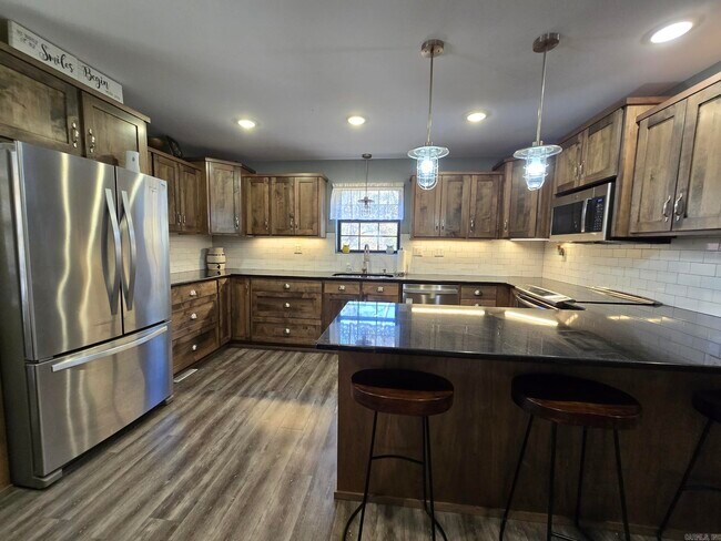 Building Photo - 17630 Bream