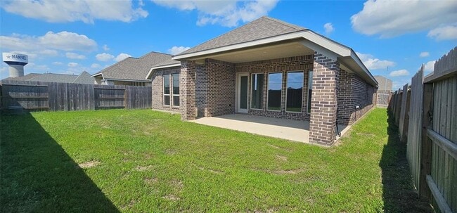 Building Photo - 5614 Vintage Oaks Ln