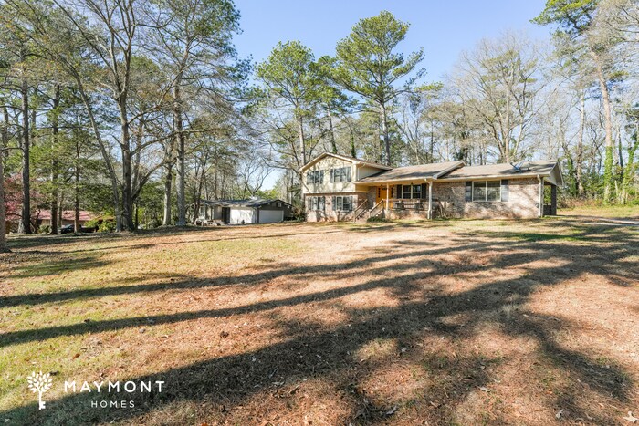 Building Photo - 2902 Barcelona Way