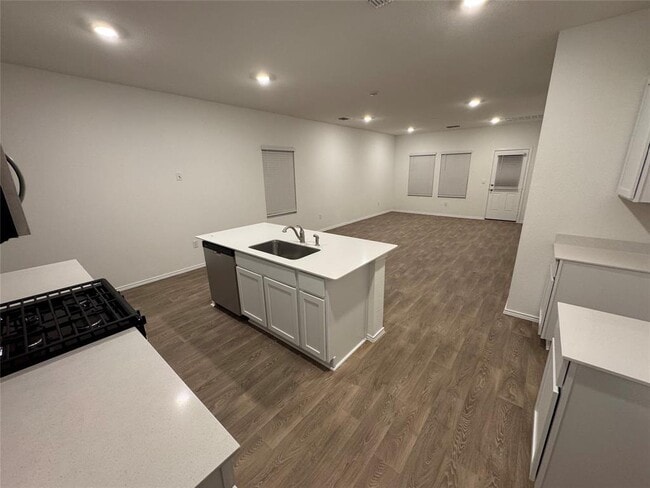 Building Photo - 12114 Pike Bnd