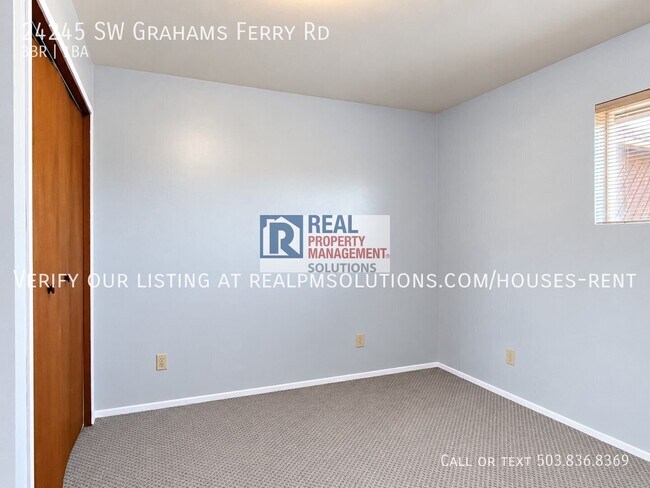 Building Photo - 24245 SW Grahams Ferry Rd
