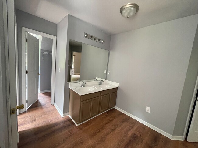 Building Photo - Room in House on Newfoundland Ct