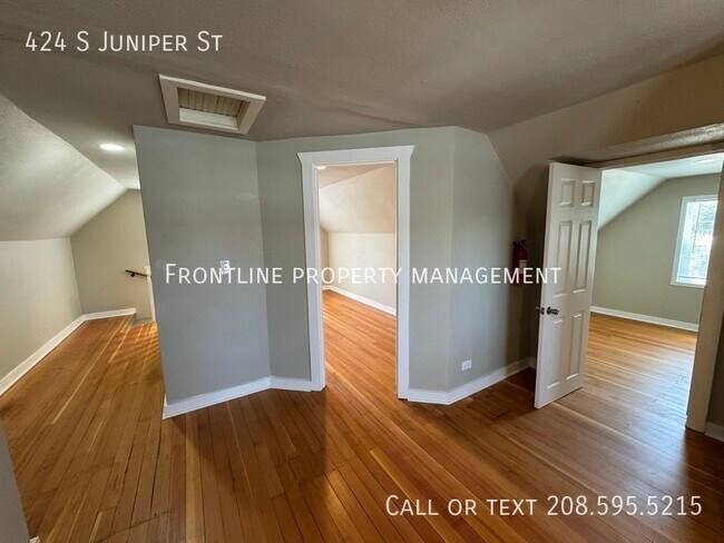Building Photo - 424 S Juniper St