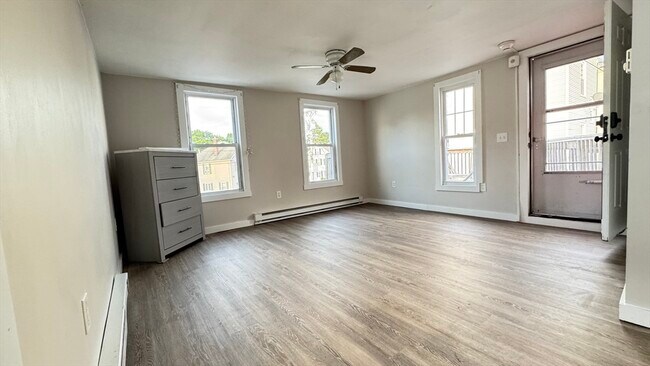Primary Photo - 230 Cumberland Rd