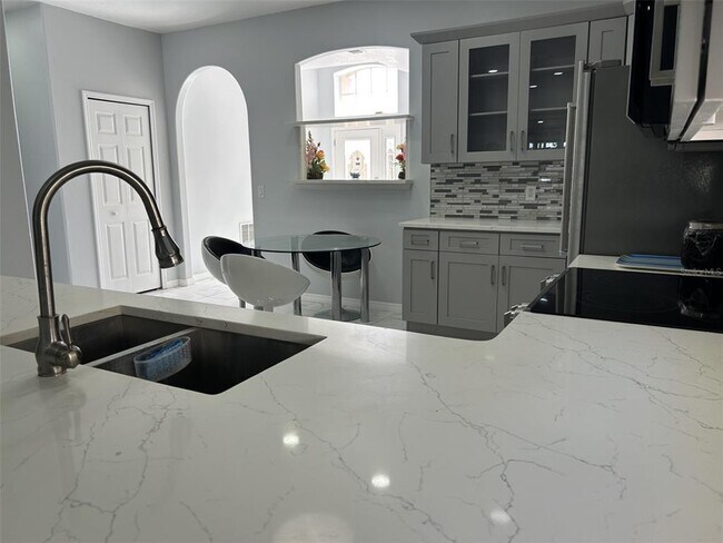 Building Photo - 10439 Andover Point Cir