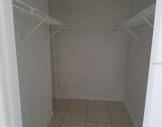 Building Photo - 3546 Acorn St