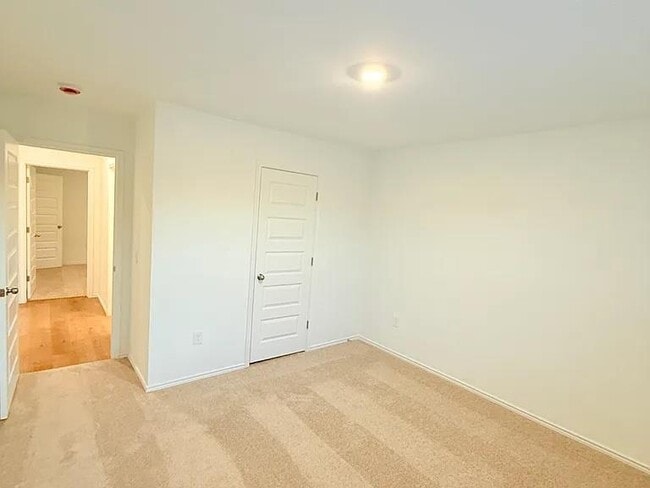 Building Photo - 1840 Black Poplar Wy