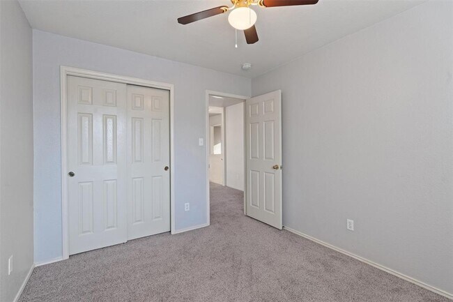 Building Photo - 1305 Caras Cv