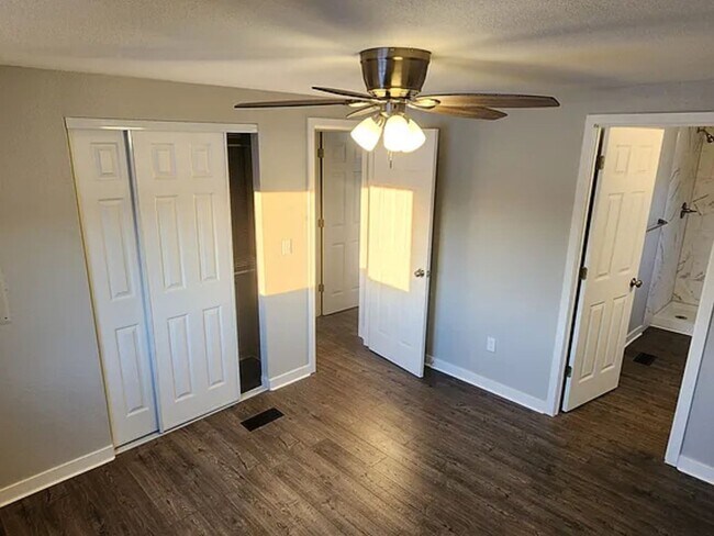 Building Photo - 8517 Co Rd