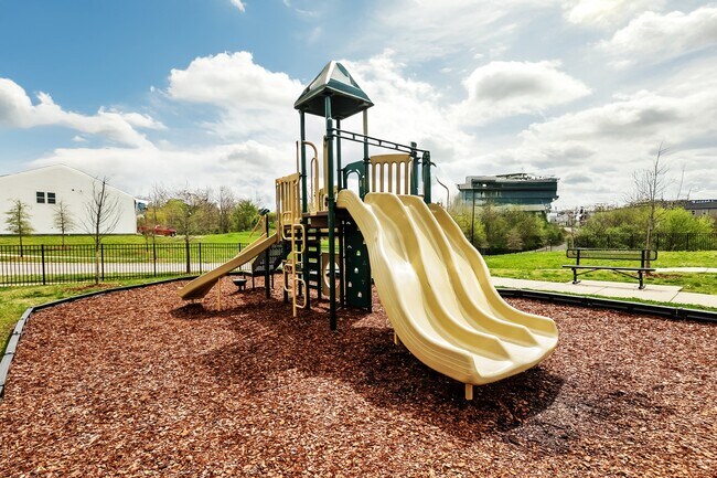 Building Photo - 807 Arrington Wy